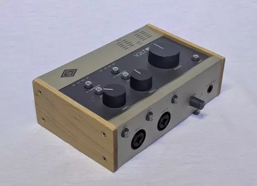 Universal Audio - Volt 276 USB Interface with Compressor 3